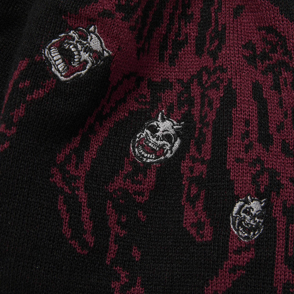 TC BONE CROSS BEANIE