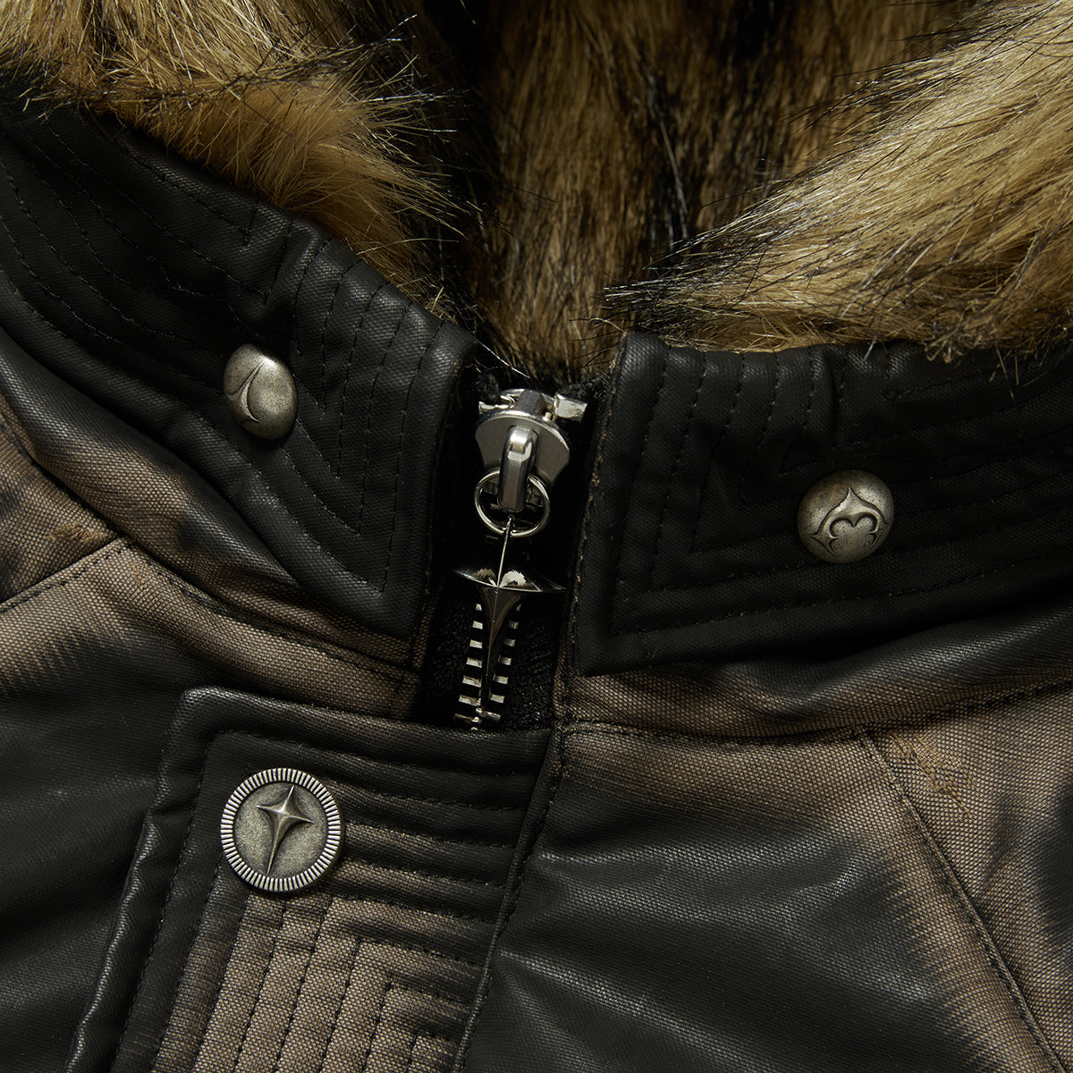 THREE RIDING SKULL FUR HOODED JACKET