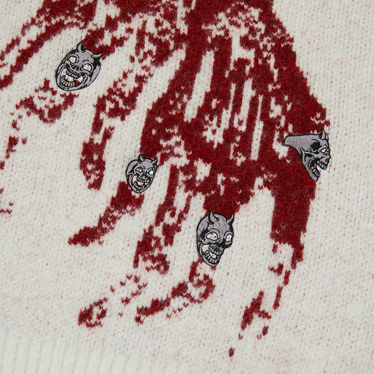 TC BONE CROSS KNIT SWEATER