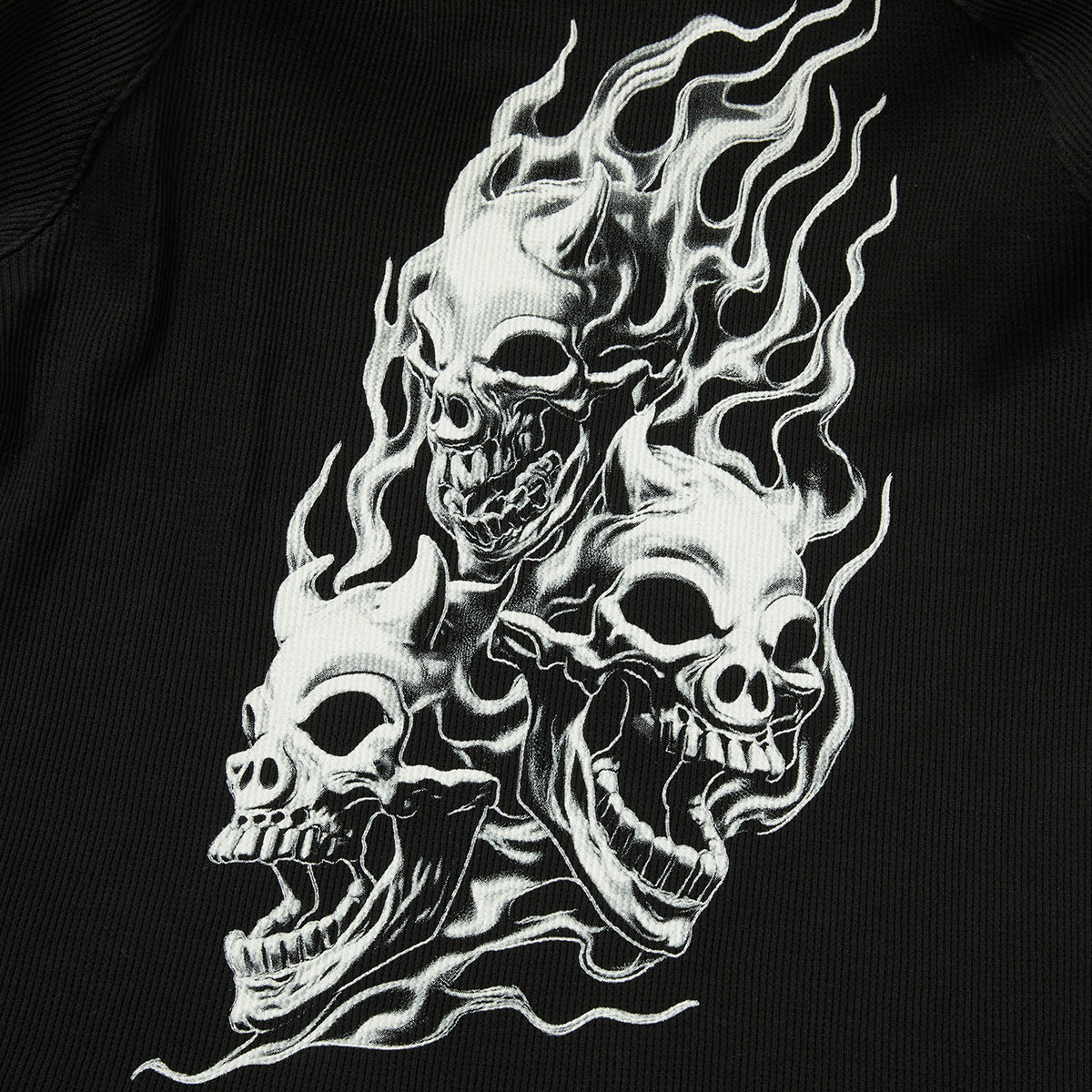 BULK SHOULDER THREE RIDING SKULL LAYERED T-SHIRT