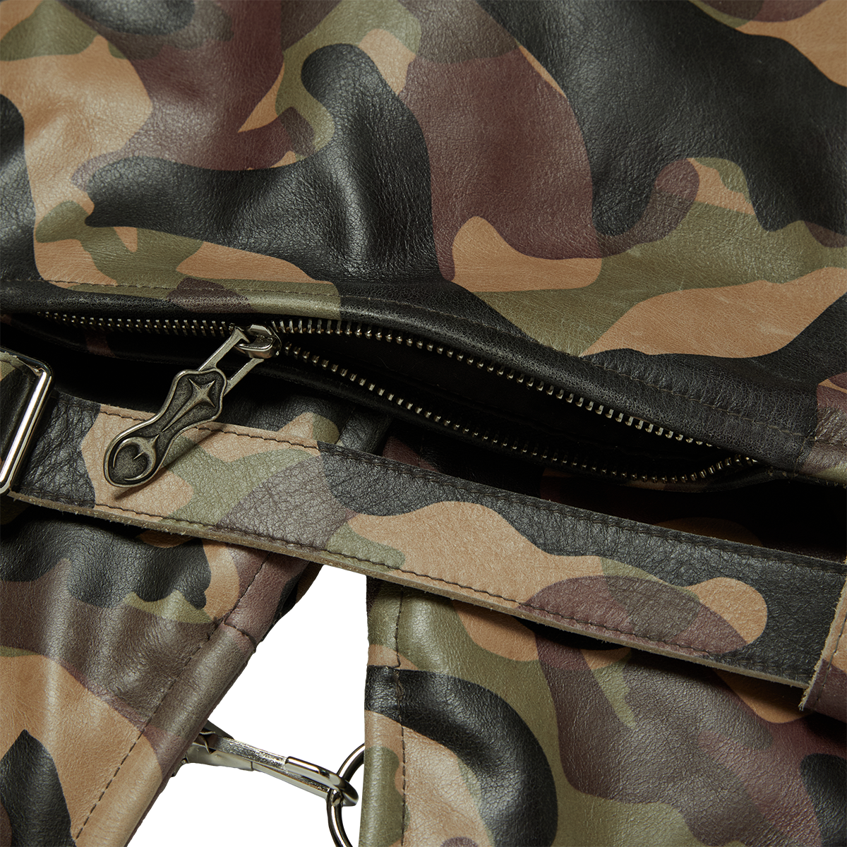 TC CAMO LEATHER LIFE VEST